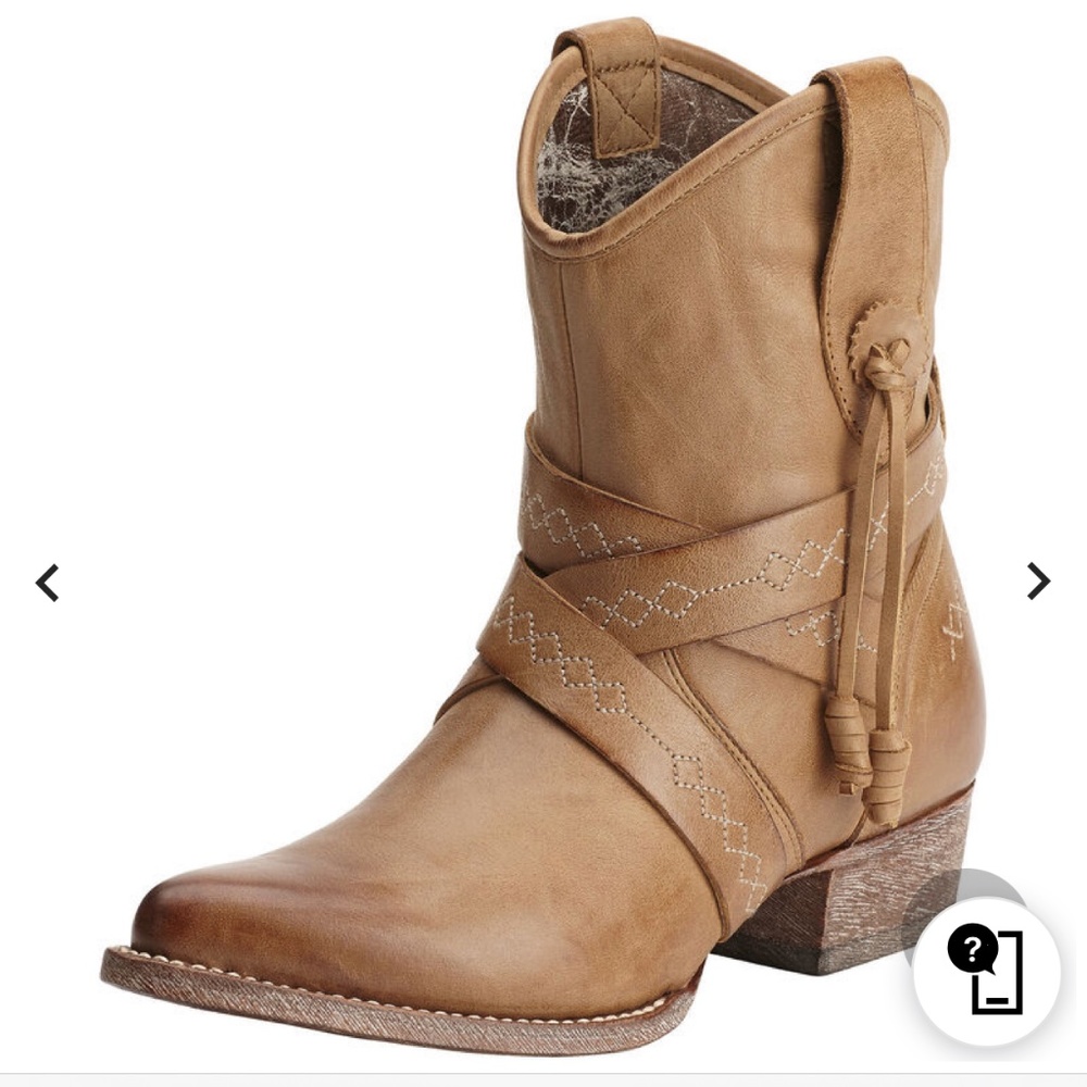 'New' sold out Ariat western style boot